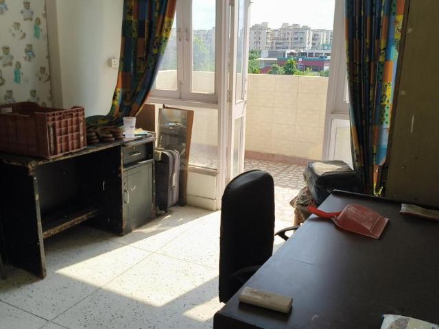 Flat for rent in South West Delhi, Deri