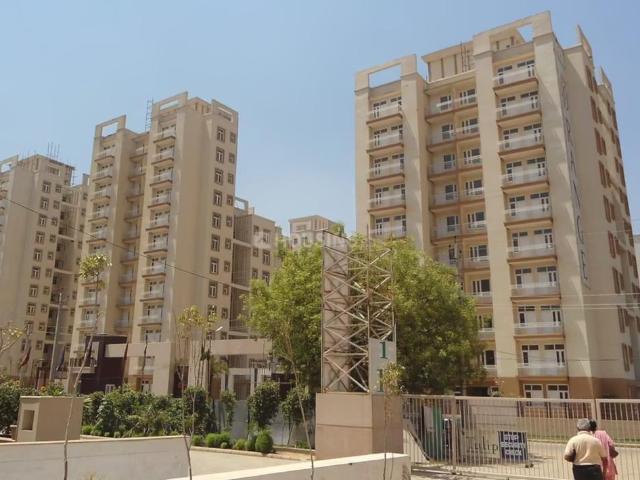 Flat for rent in Hariana