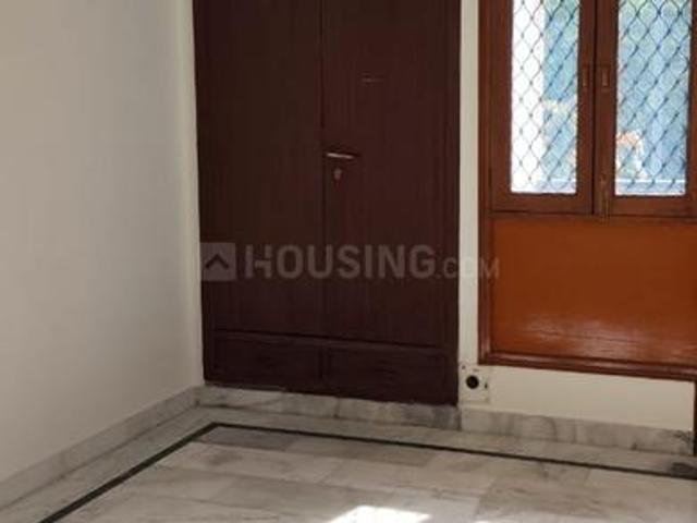 Flat for rent in South West Delhi, Deri