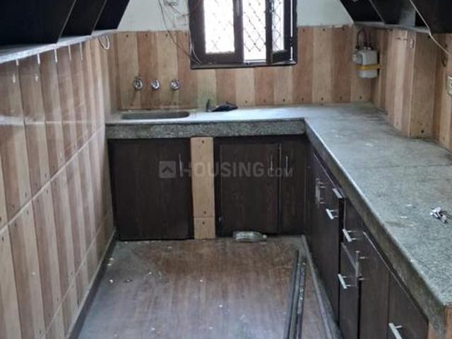 Flat for rent in South West Delhi, Deri