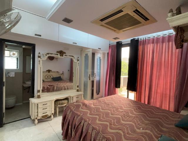 Flat for rent in South West Delhi, Deri