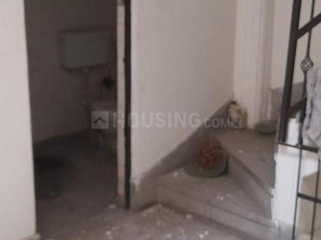 Flat for sale in South West Delhi, Deri