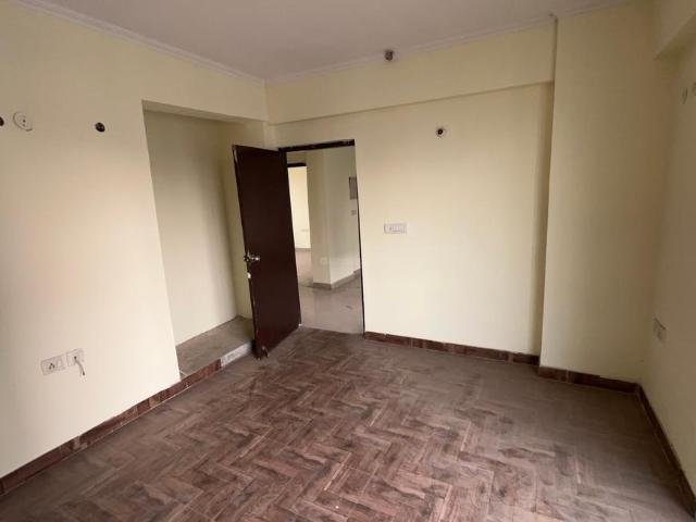 Flat for sale in Hariana