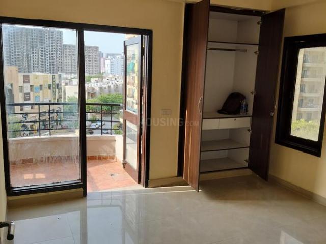 Flat for sale in Hariana