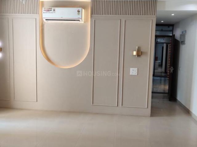 Flat for sale in Hariana