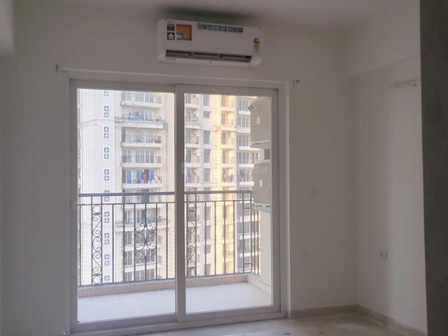 Flat for rent in Hariana