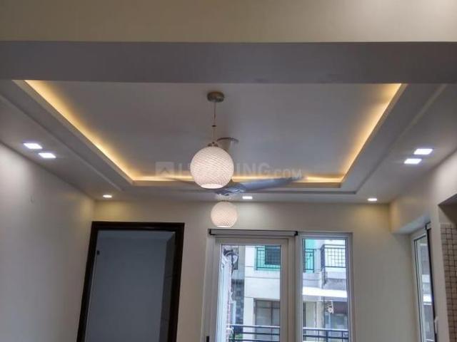 Flat for sale in North West Delhi, Deri
