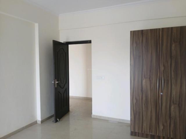 Flat for rent in Hariana