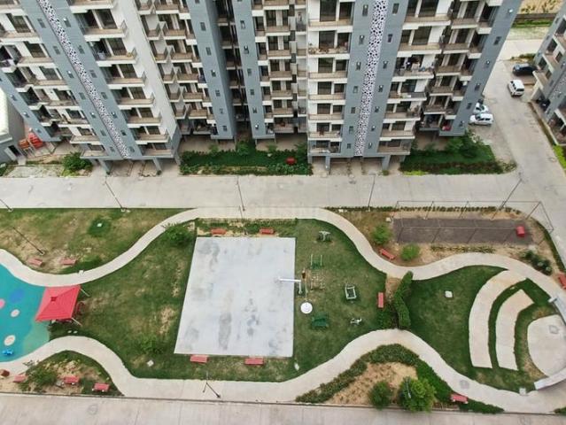 Flat for rent in Hariana