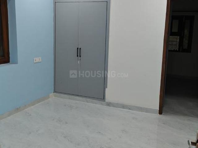 Flat for rent in South West Delhi, Deri