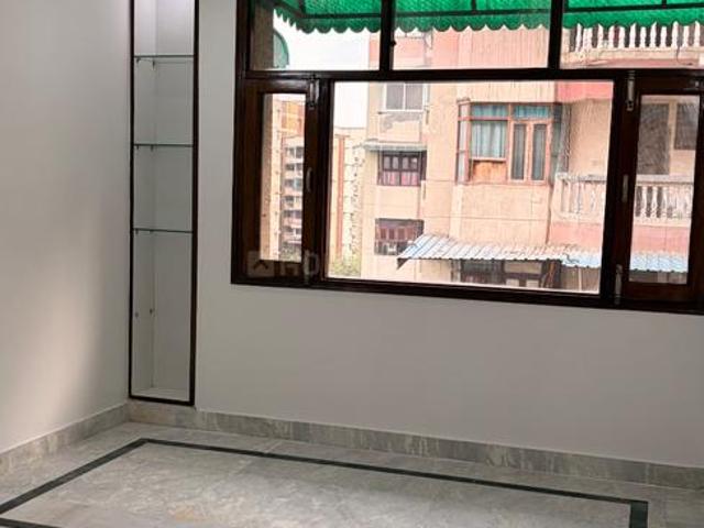 Flat for rent in South West Delhi, Deri