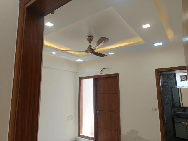 Flat for sale in South West Delhi, Deri