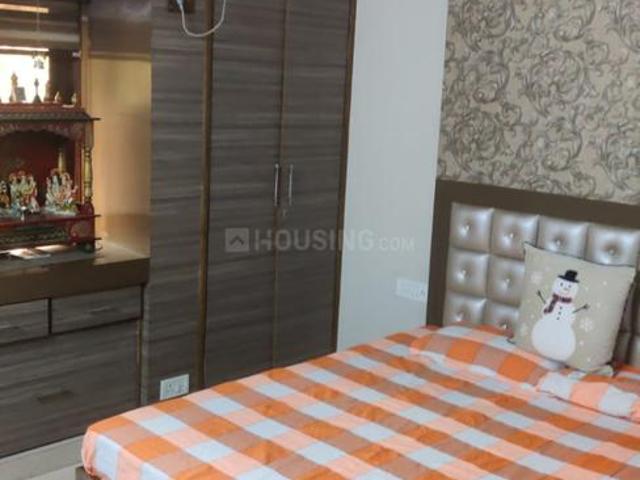 Flat for sale in North Delhi, Deri