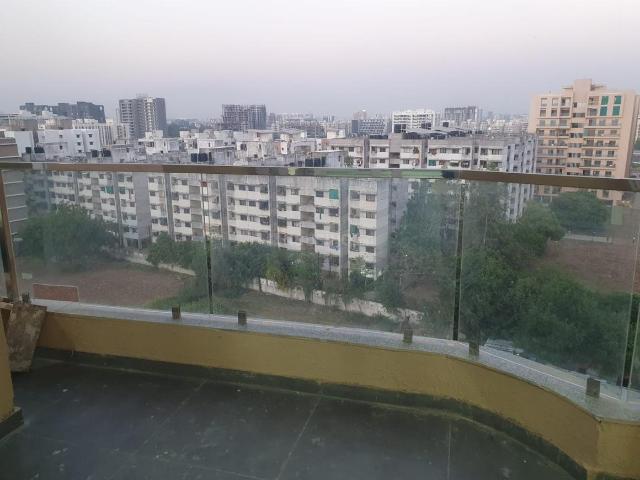 Flat for rent in Tilakwada, Gujarat
