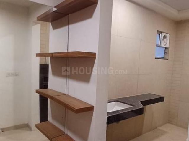 Flat for rent in Tilakwada, Gujarat