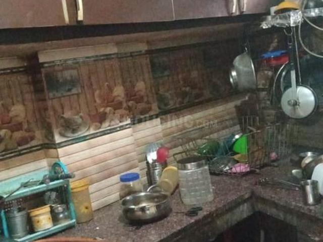 Flat for sale in North East Delhi, Deri