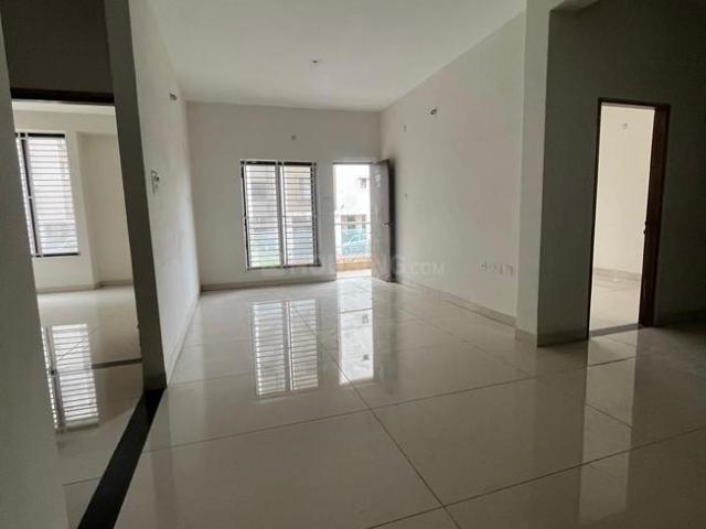 Flat for rent in Madya