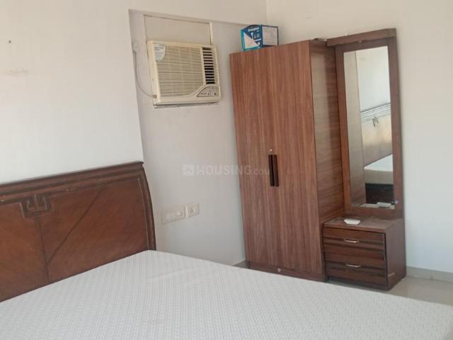 Flat for rent in The Meadows, Shantigram