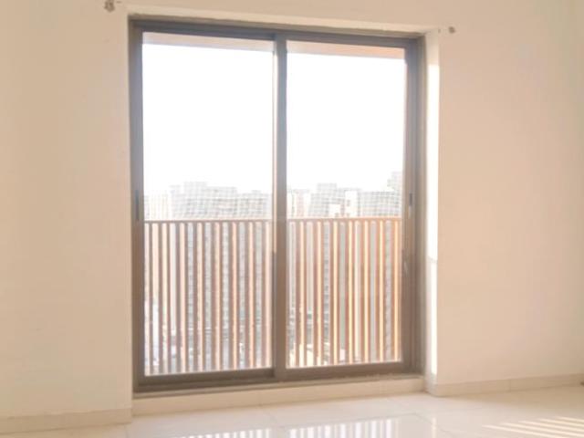 Flat for rent in Sarkhej, Gujarat