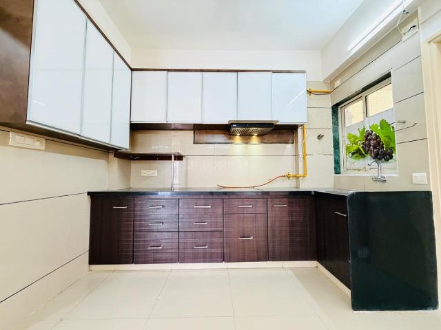 Flat for rent in Ahmedabad, Gujarat