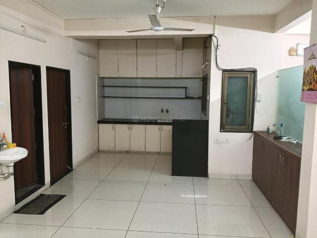 Flat for rent in Madya
