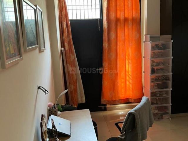 Flat for rent in South Delhi, Deri