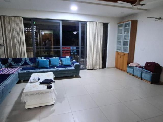 Flat for sale in Jivraj park, Ahmedabad