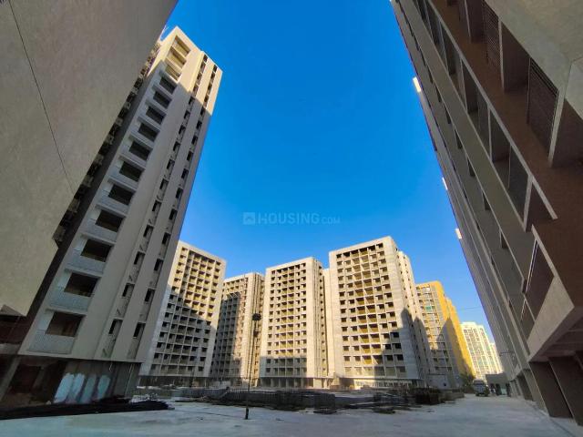 Flat for rent in South Bopal, Ahmedabad