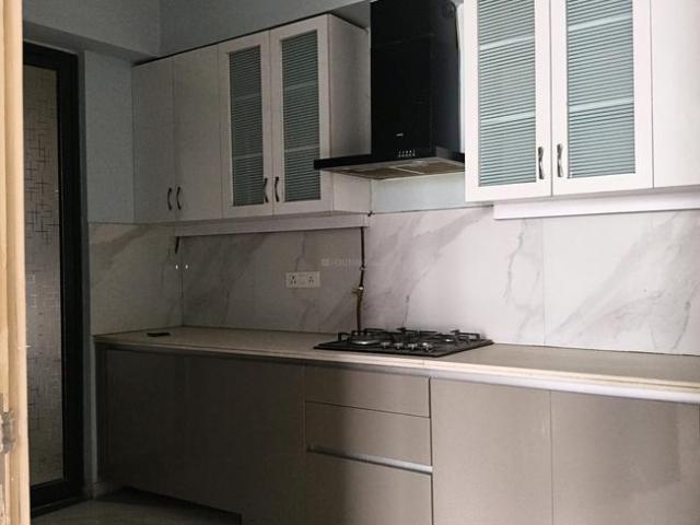 Flat for rent in Hariana