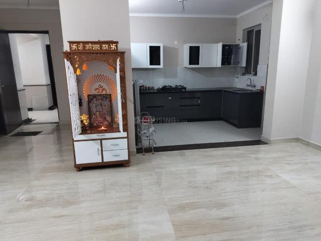 Flat for rent in Mohanlalganj, Arunachal Pradesh