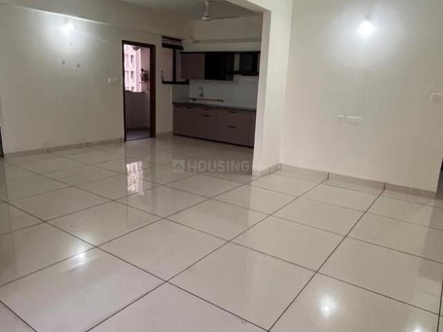 Flat for rent in Madya