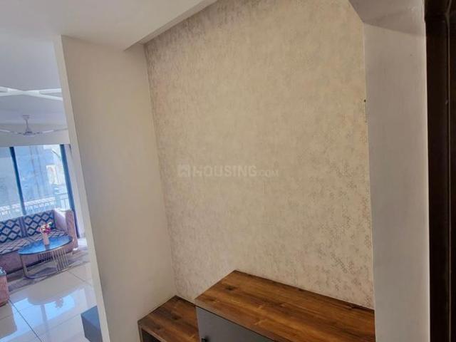 Flat for rent in Madya