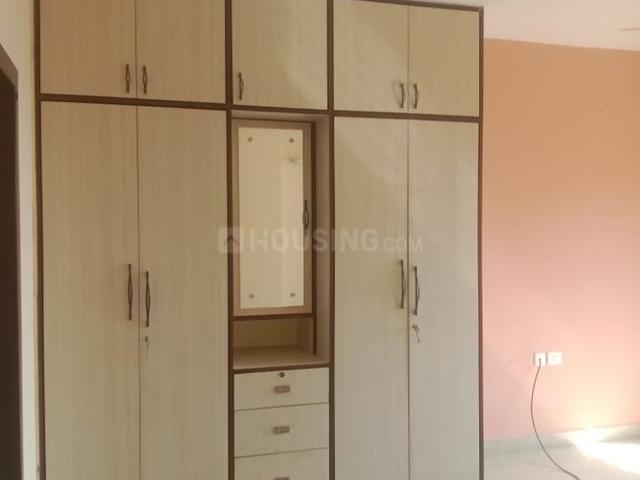 Flat for rent in Calcutta, West Bengal