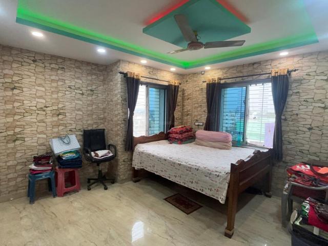 Flat for sale in Chak Thakurani, South 24 Parganas