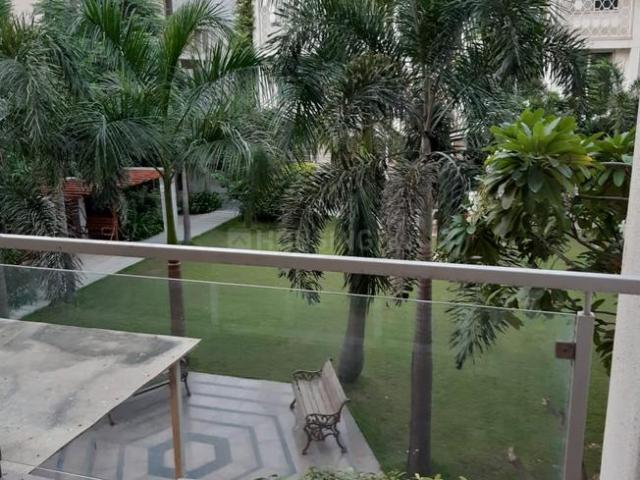 Flat for rent in Thaltej, Ahmedabad