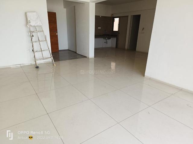 Flat for sale in Thaltej, Ahmedabad
