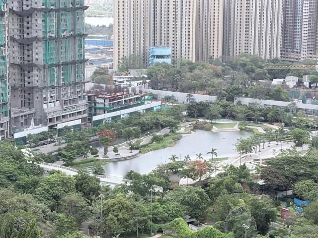 Flat for rent in Kalpataru Sunrise, Thane
