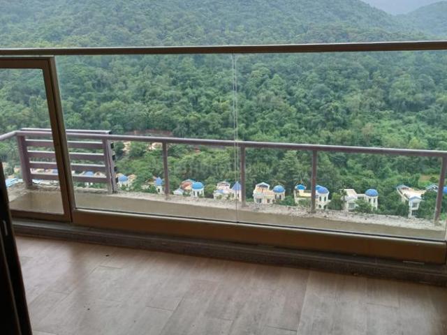 Flat for sale in Neelkanth Woods, Thane