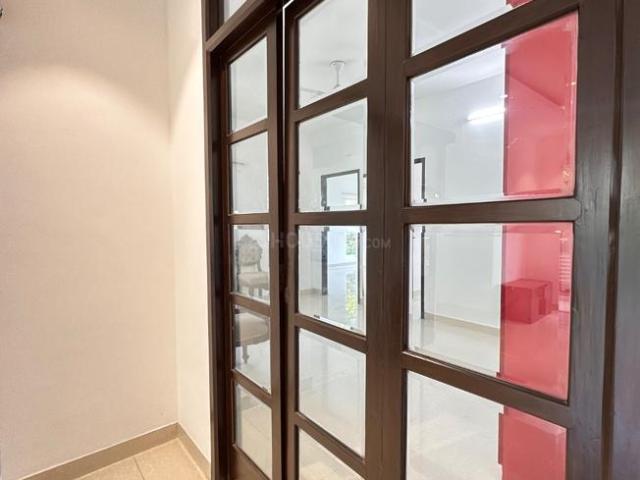Flat for rent in Adyar, Tamil Nadu