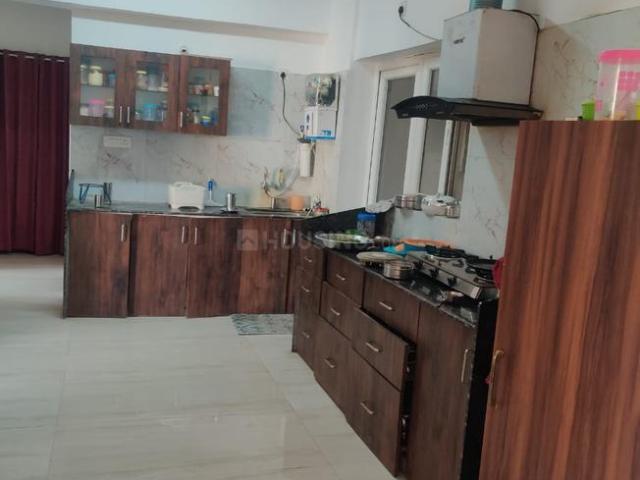 Flat for rent in Madya