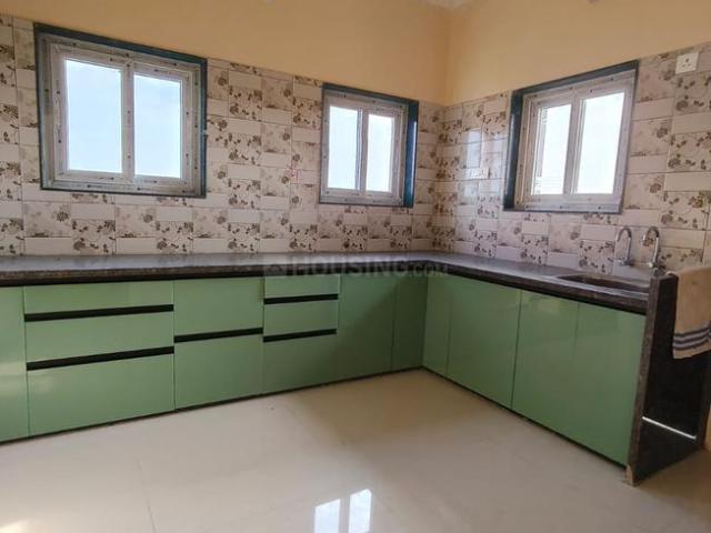 Flat for sale in Madya