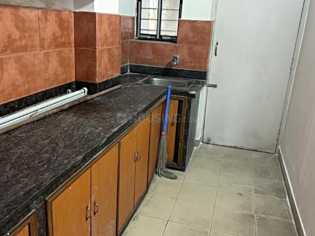 Flat for sale in Tollygunge, Kolkata