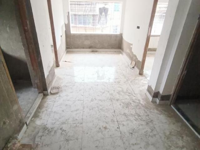 Flat for sale in Tollygunge, Kolkata