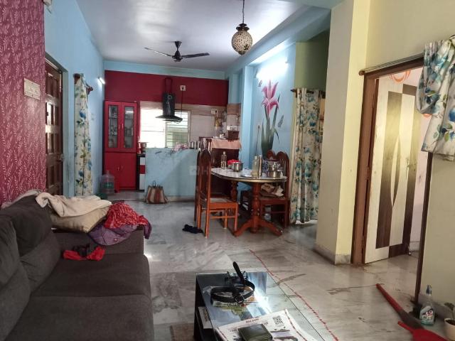 Flat for sale in Tollygunge, Kolkata