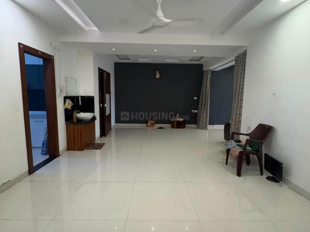 Flat for rent in Madya