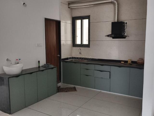 Flat for rent in Tilakwada, Gujarat