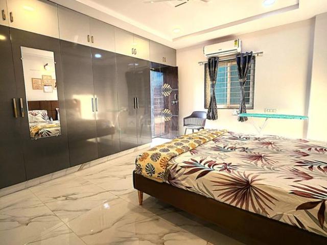 Flat for sale in Survey Colony, Hyderabad