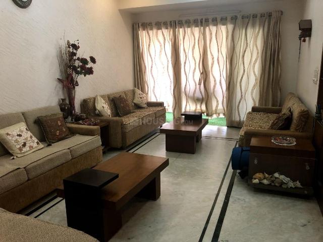 Flat for sale in Navrangpura - Ahmedabad, Gujarat