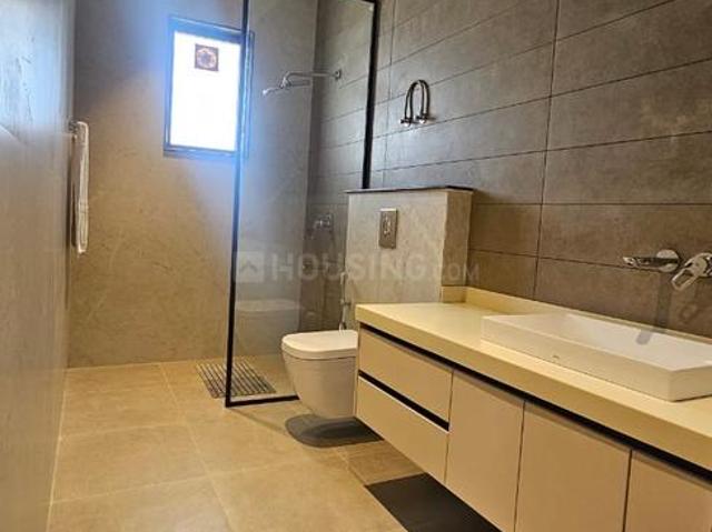 Flat for sale in Zirakpur, Punjab