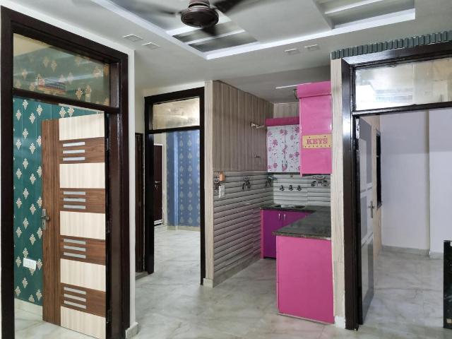 Flat for rent in West Delhi, Deri